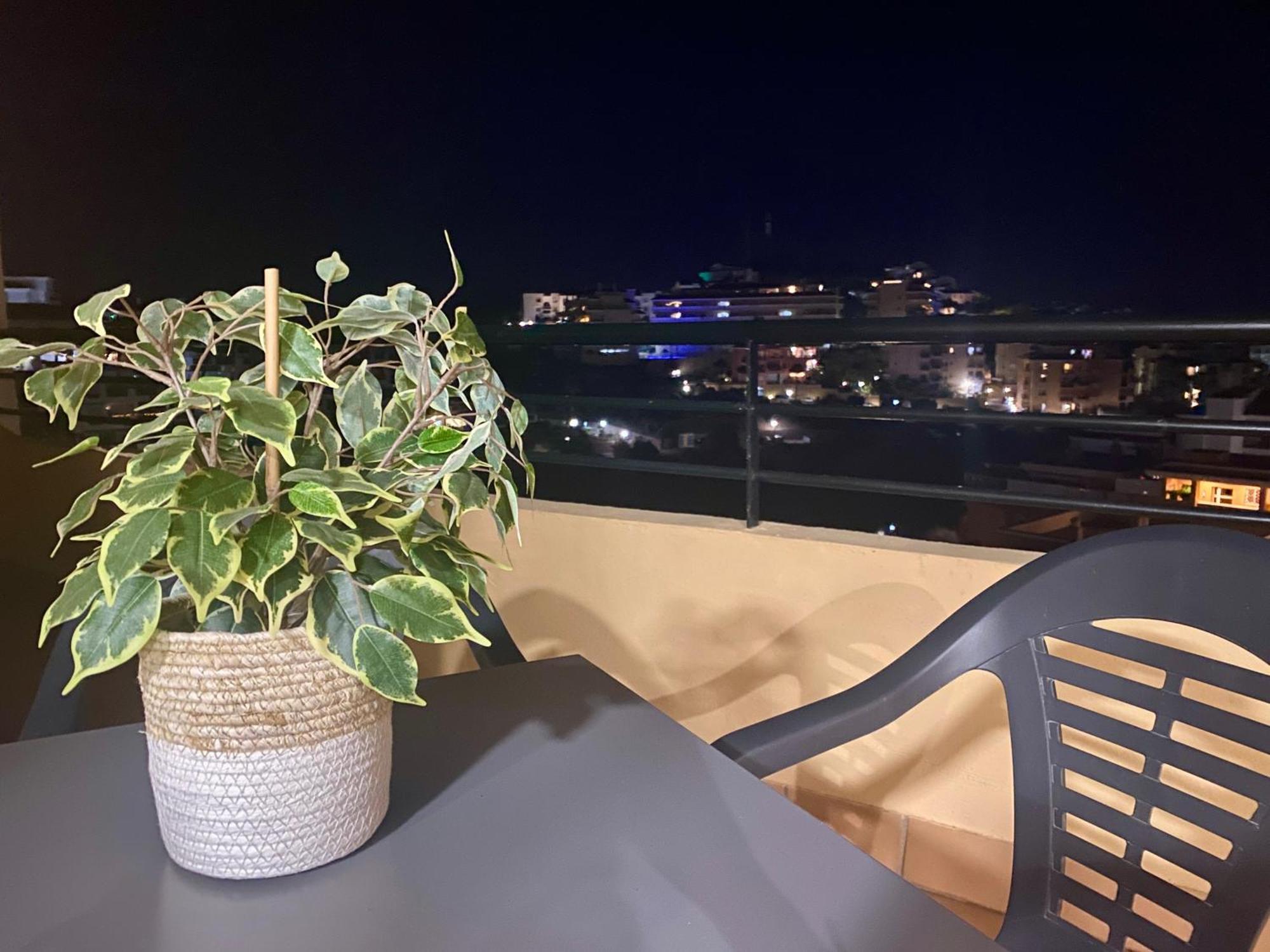 Apartamento Duplex Con Piscina, Parking Y Golf Sitio de Calahonda Exterior foto
